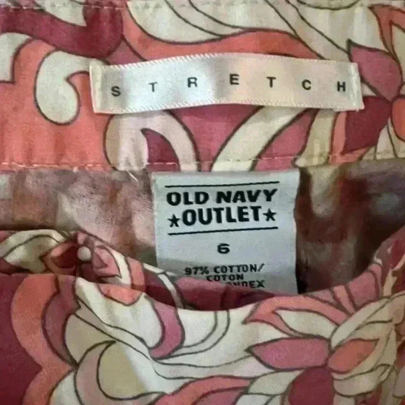 Capris and Top - Picture 4 of 6